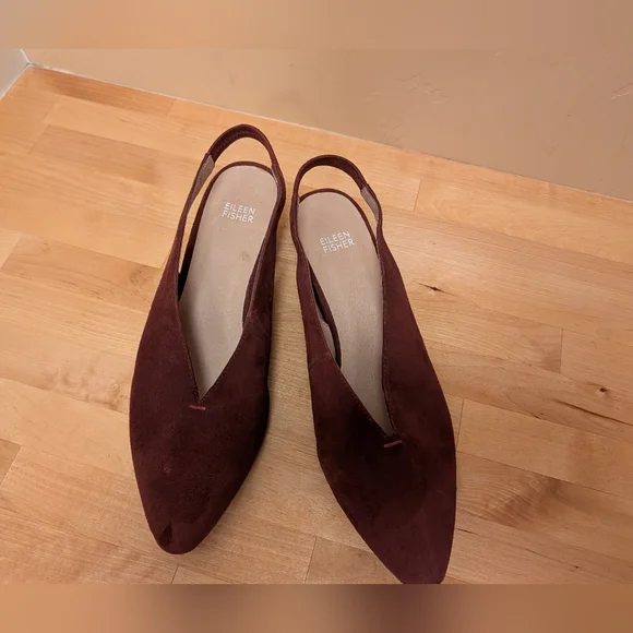 Eileen Fisher EUC Suede Gatwick Slingback Pump, Spice/Burgundy Size 10 - Picture 4 of 6